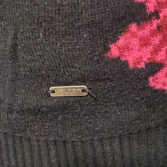 Sweater - Picture 4 of 8